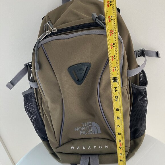 The North Face Wasatch Backpack Green/Grey Daypack Hiking Laptop - Picture 16 of 16